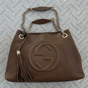Gucci Pebbled Calfskin Soho Double Strap. Medium. Brown.